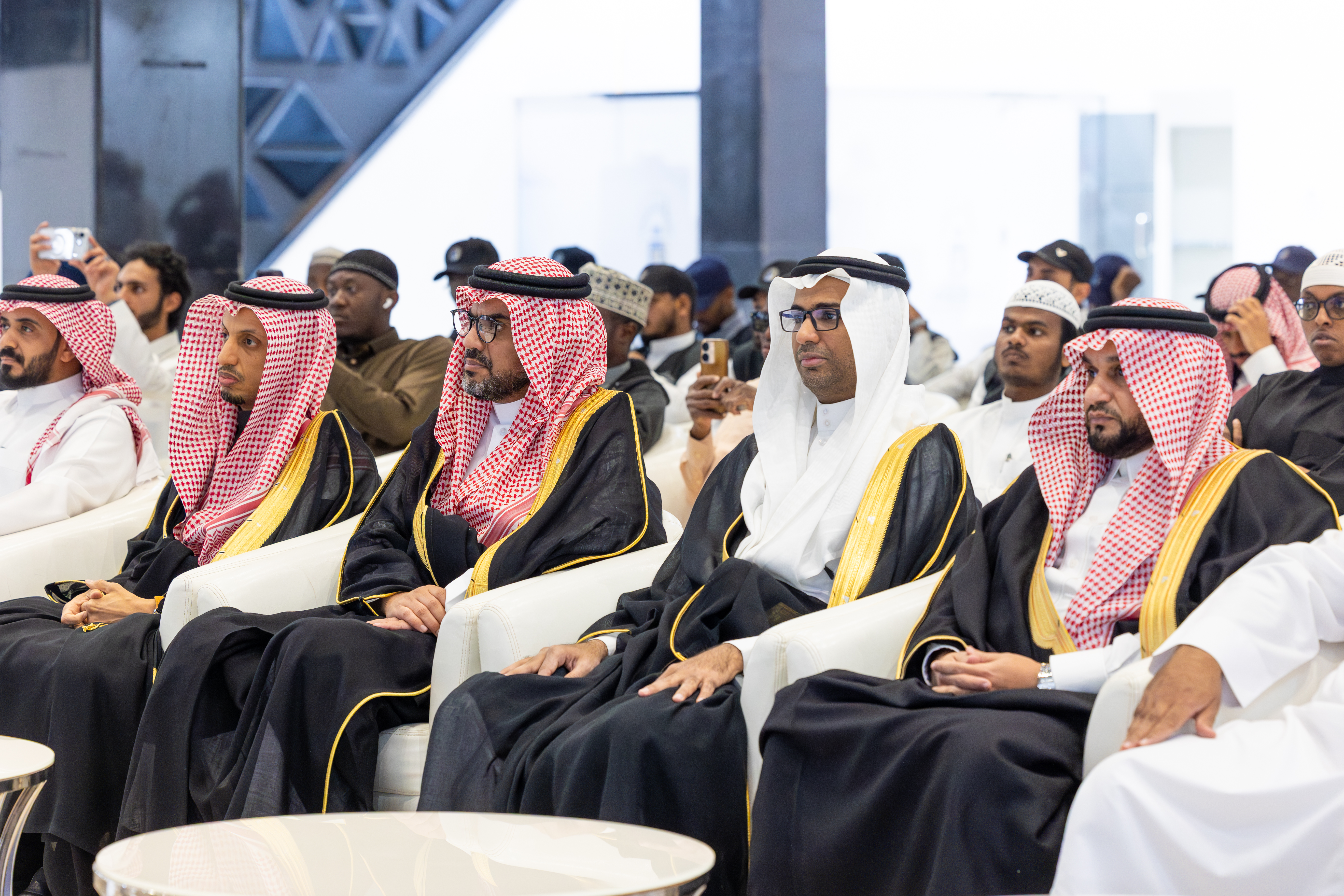 رئيس الجامعة الإسلامية يرعى الحفل الختامي للمسابقات الرمضانية